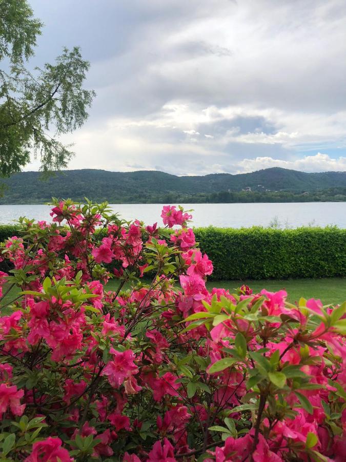 Casa Gaiani Villetta In Riva Al Lago Vista Mozzafiato Varano Borghi Εξωτερικό φωτογραφία