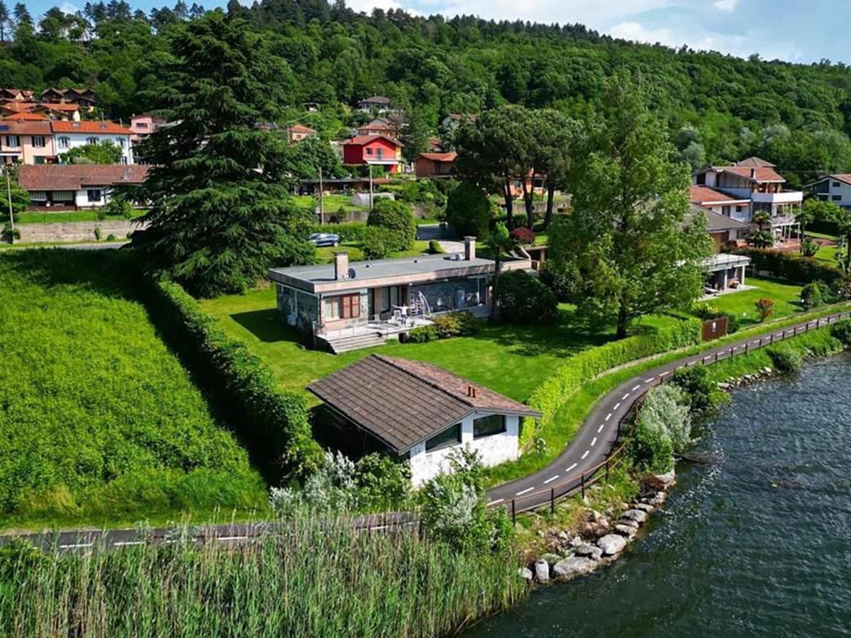 Casa Gaiani Villetta In Riva Al Lago Vista Mozzafiato Varano Borghi Εξωτερικό φωτογραφία